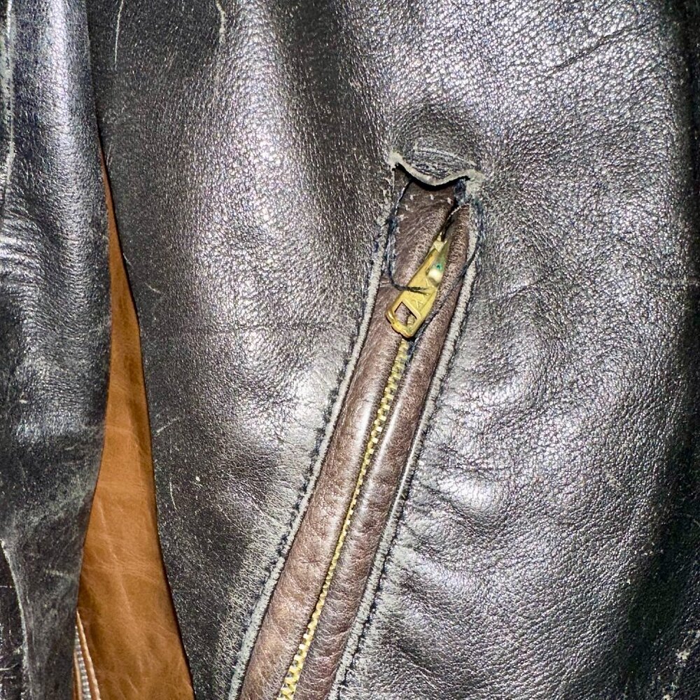 Vintage Blk Leather Moto Jacket Size 40  _Worn but Awesome_no Liner (As Is) - Picture 4 of 12